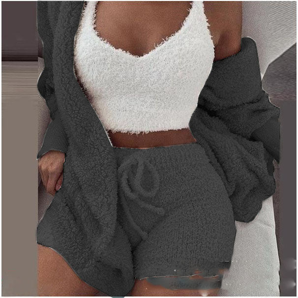 3 Pieces of Fashionable Ladies Plush Home Clothes