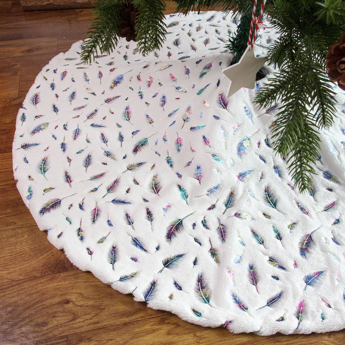 Christmas White Plush Tree Skirt | Holiday Gift
