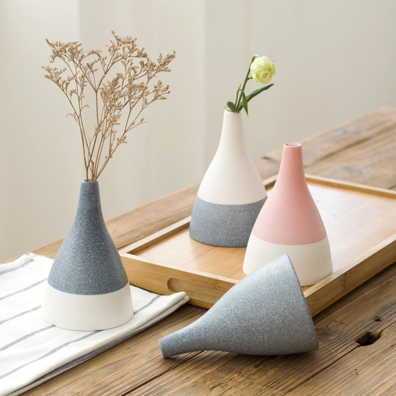 Creative Home Decor Accent - Modern Decorative Ornament for Living Room