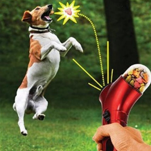 Pet Treat Catapult Launcher - Interactive Food Launcher Toy for Dogs & Cats