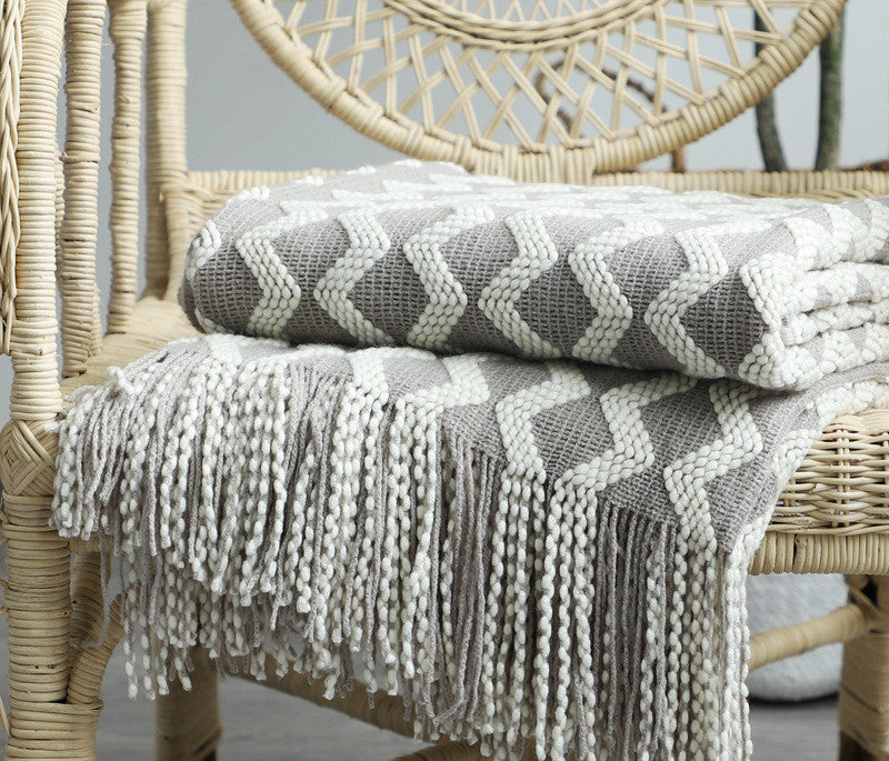 Nordic Knitted Decorative Throw Blanket - Cozy Sofa & Bed Blanket