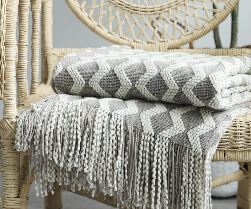Nordic Knitted Decorative Throw Blanket - Cozy Sofa & Bed Blanket