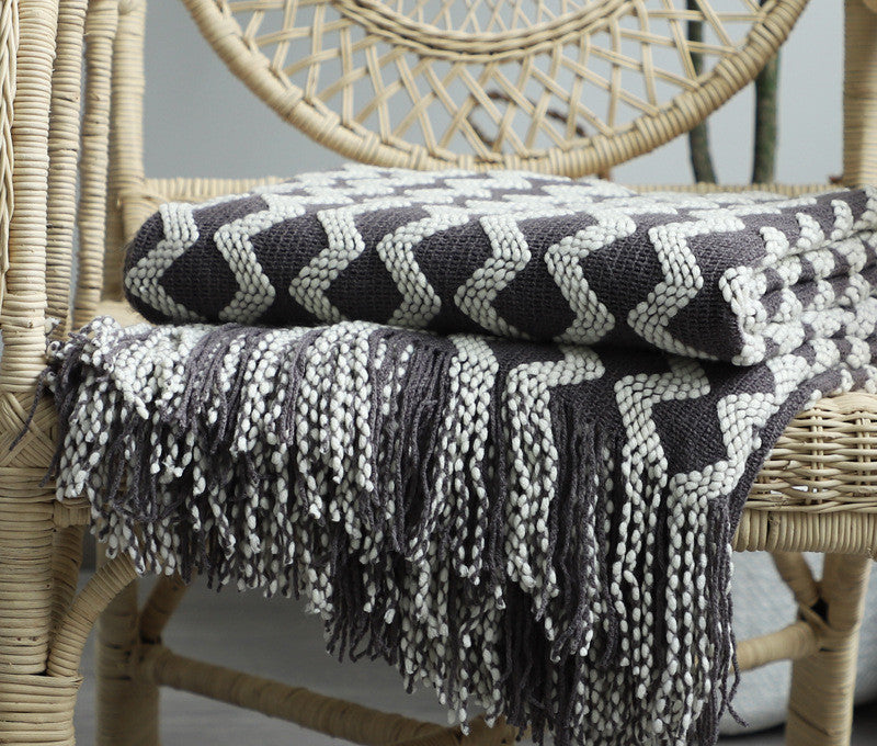 Nordic Knitted Decorative Throw Blanket - Cozy Sofa & Bed Blanket