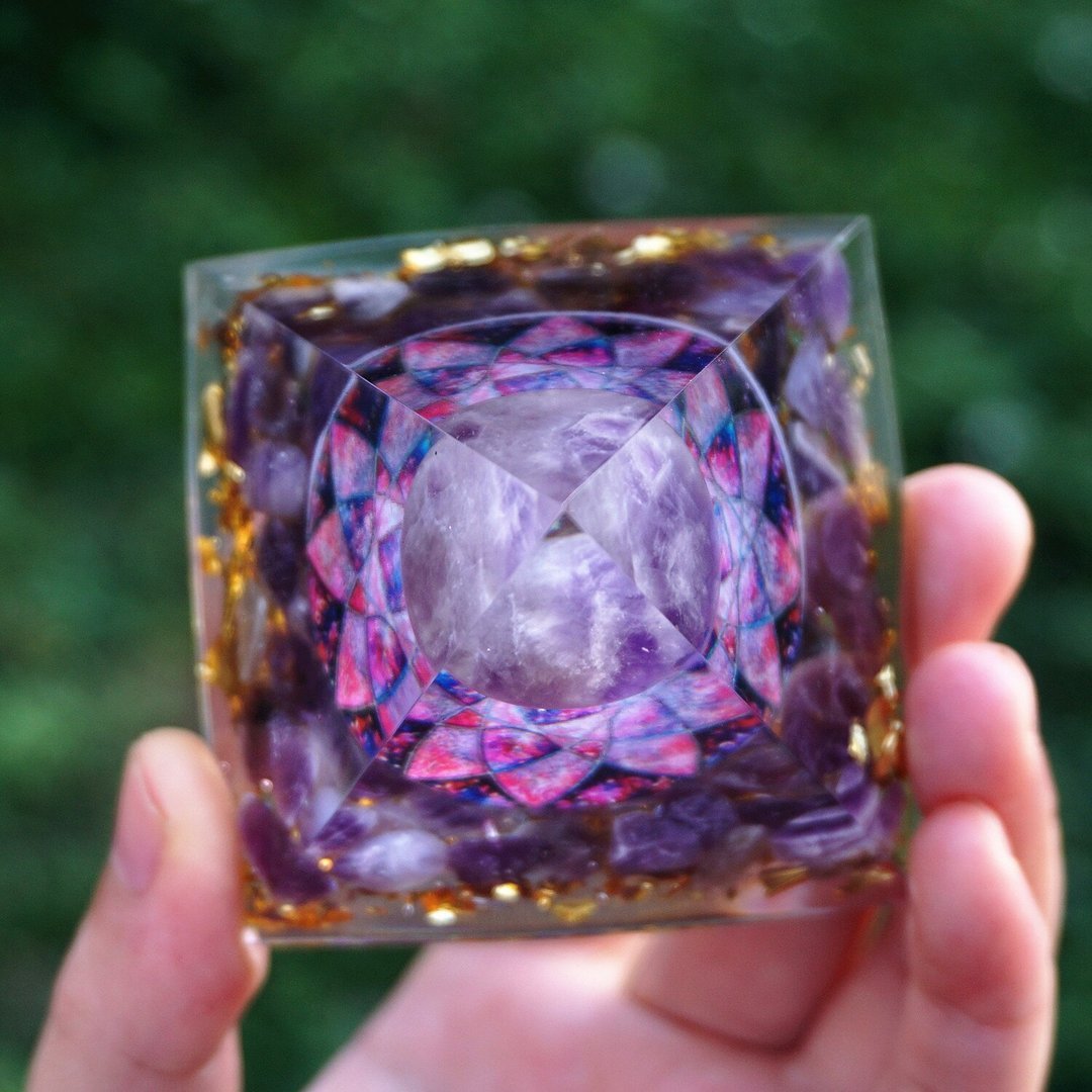 Natural Tiger Eye Orgonite Pyramid Healing Crystals Centerpiece Energy