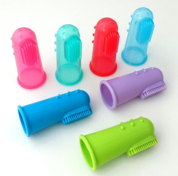 Soft Silicone Pet Finger Toothbrush - Dog & Cat Teeth Cleaning Brush for Fresh Breath