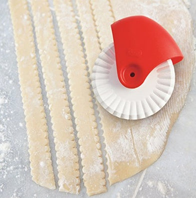 Pastry Lattice Roller Cutter - Pie & Pizza Dough Decoration Baking Tool