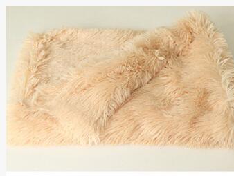 Soft Flannel Pet Blanket - Warm Dog & Cat Mat for All Seasons, 3 Sizes
