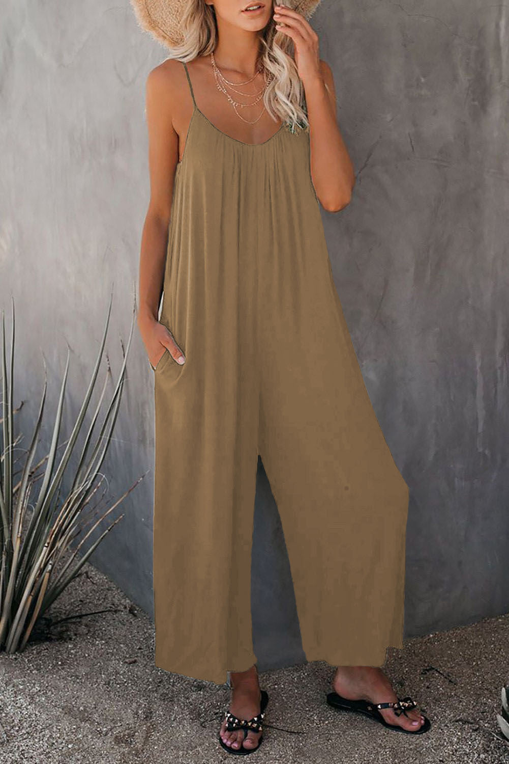 Women's Loose Sleeveless Jumpsuits Romper Jumpsuit with Pockets Long