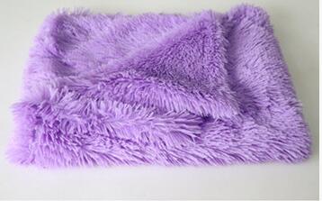 Soft Flannel Pet Blanket - Warm Dog & Cat Mat for All Seasons, 3 Sizes