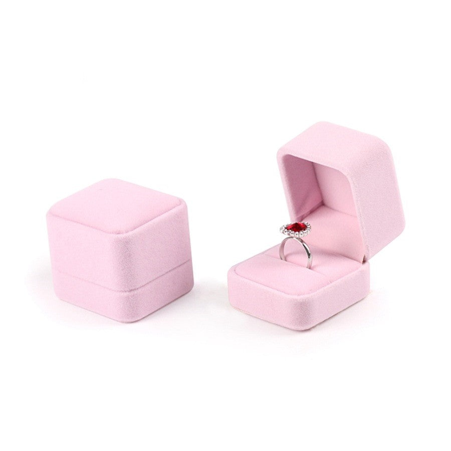 Flannel Jewelry Box - Portable Ring, Earring & Necklace Organizer