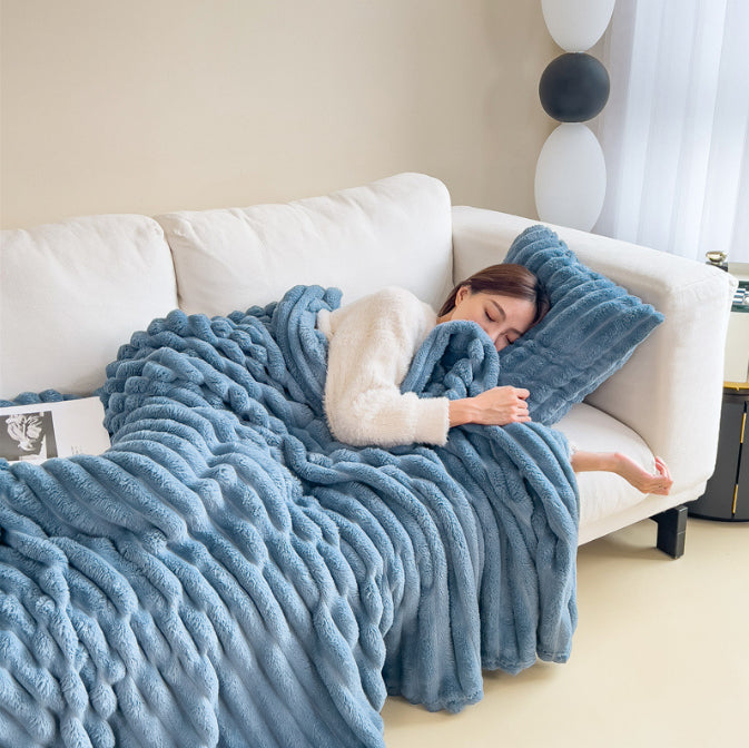 Soft Bubble Velvet Blanket - Warm Solid Color Throw