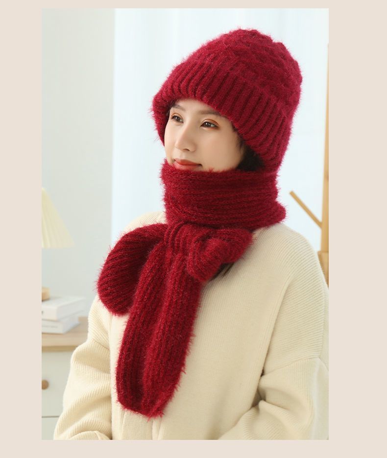 Women's Fleece-Lined Scarf and Hat Winter Warm Knitted