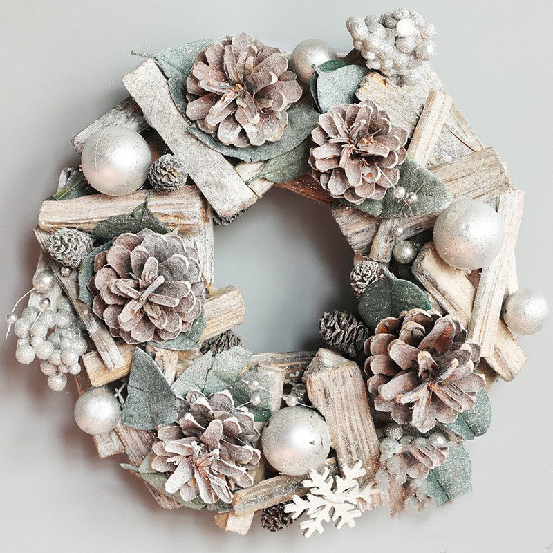 Christmas Wreaths & Garlands | Xmas Holiday Decor