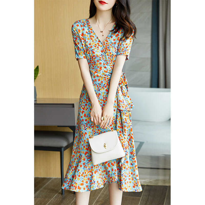 Feminine Looks Slim and Wears a French Floral Dress