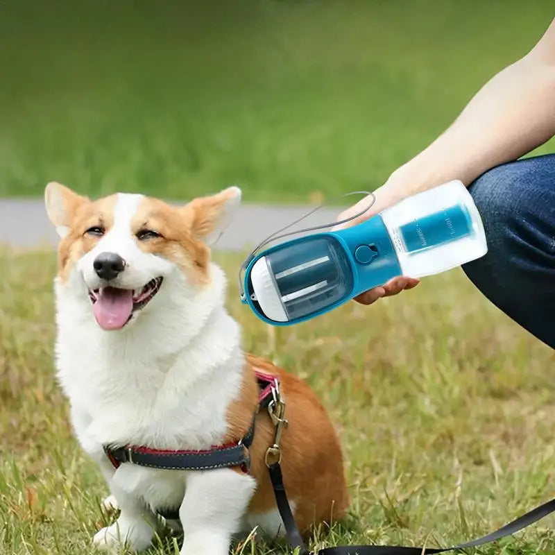 3-in-1 Portable Dog Water Cup 300 ml - Drinker, Food Container & Poop Bag Holder