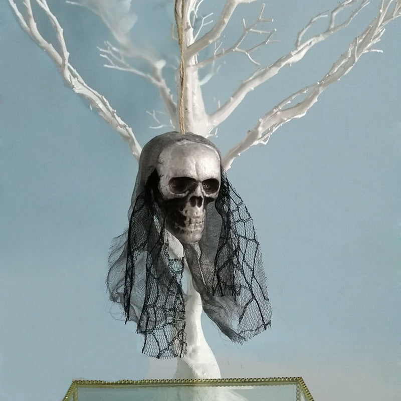 Halloween Hanging Skull Decor - Spooky Party Decoration for Indoor & Outdoor