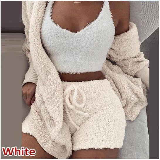 3 Pieces of Fashionable Ladies Plush Home Clothes