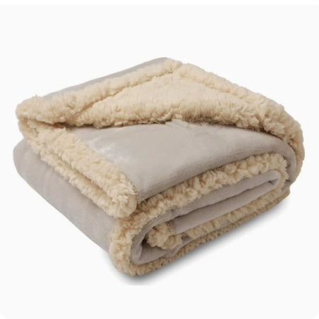 Thick Sherpa Fleece Pet Blanket - Waterproof Dog Blanket for Bed, Sofa & Car