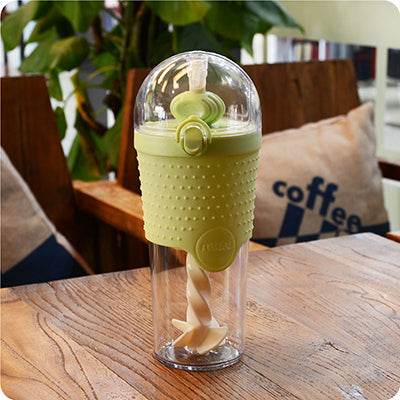 500ML Kids Plastic Water Bottles Protein Shaker Blender with Straw BPA