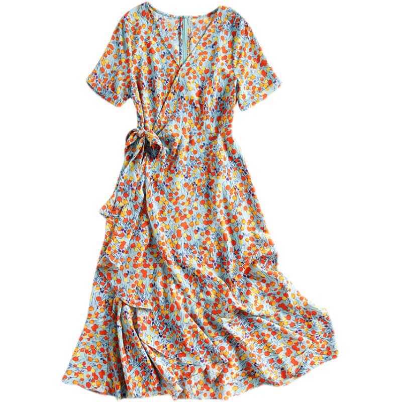 Feminine Looks Slim and Wears a French Floral Dress