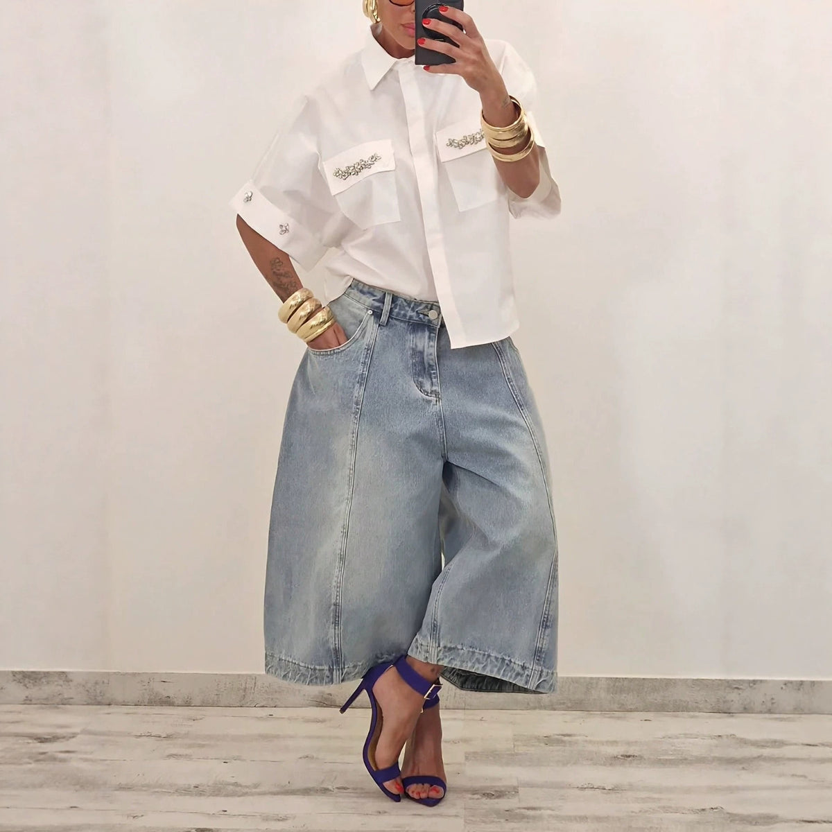 Women's Light Blue Wide-Leg Cropped Pants
