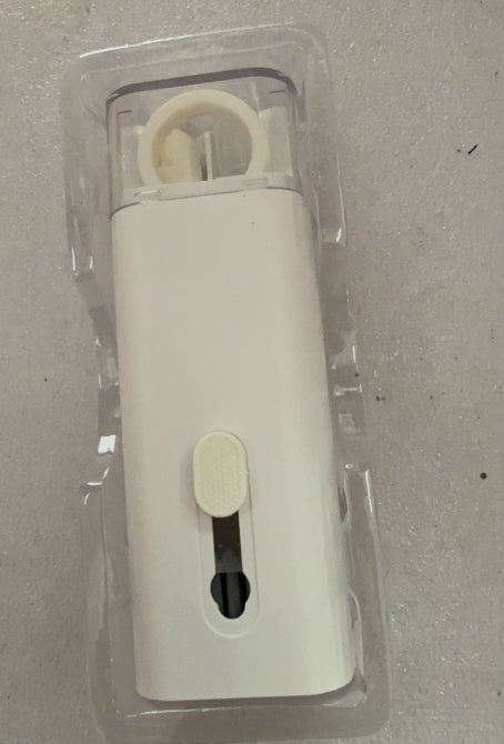 Keyboard and Earbud Cleaning Kit with Retractable Brush