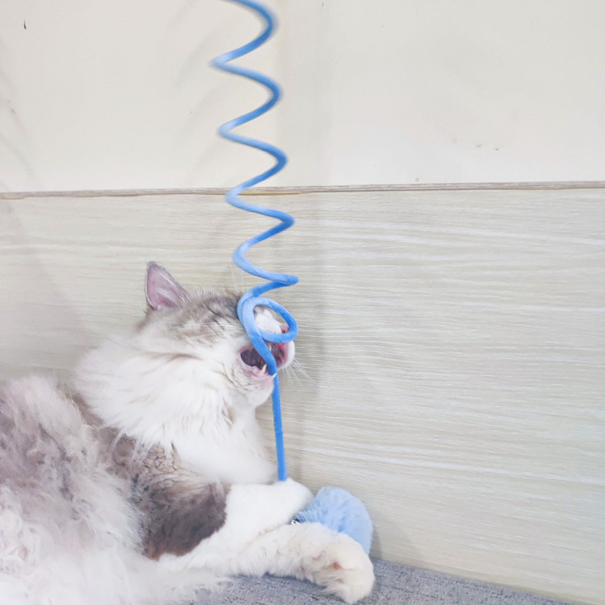 Spring Suction Cup Cat Toy - Interactive Fur Ball Teaser for Solo Play