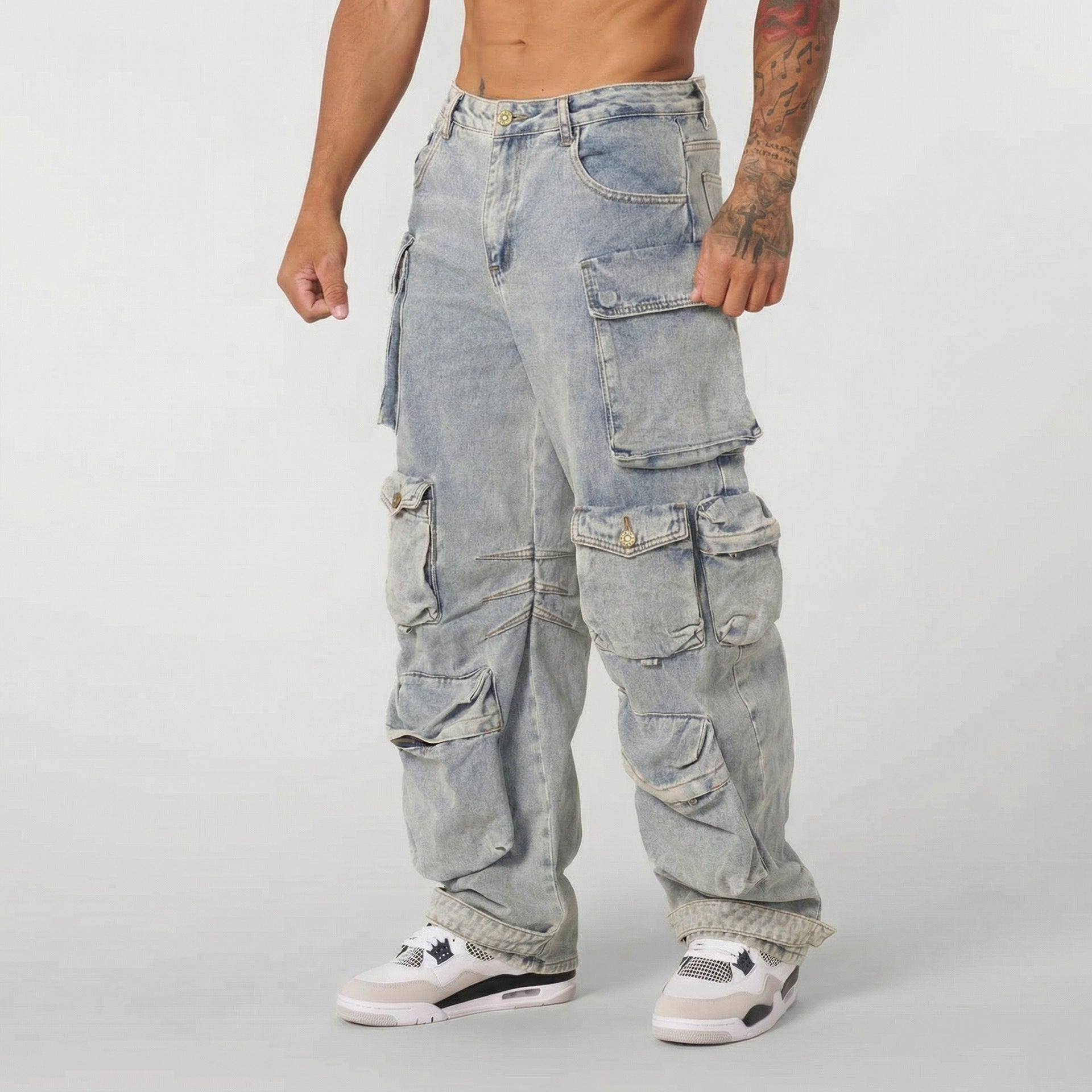 Men’s retro loose-fit washed denim jeans with a straight-leg cut, mid-rise waist and multiple utility pockets, available in black and light blue.