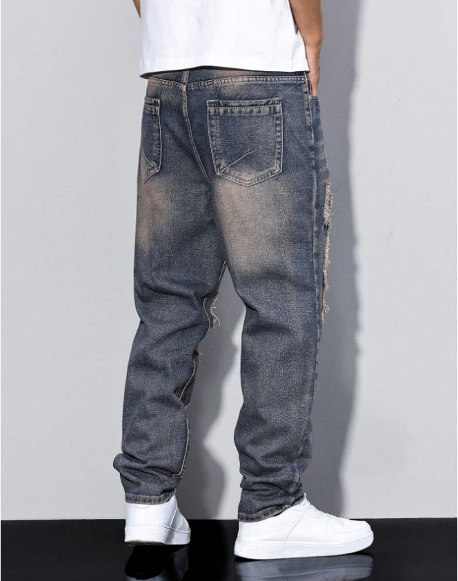 Men’s slim straight-leg cotton-blend pants made with 80% cotton, 18% polyester and 2% elastane, available in sizes S to 3XL.