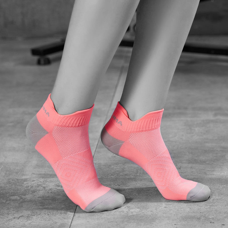 Unisex breathable low-cut polyester sports socks for running, track training and gym workouts, available in seven colours and one size.