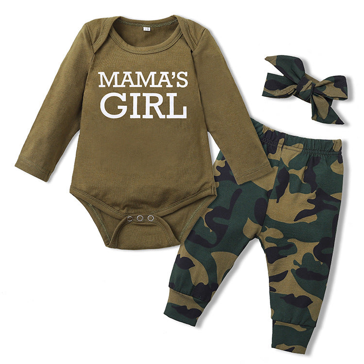 Camouflage-inspired 95% cotton baby romper with playful text designs, available in sizes from 70 to 100 cm.