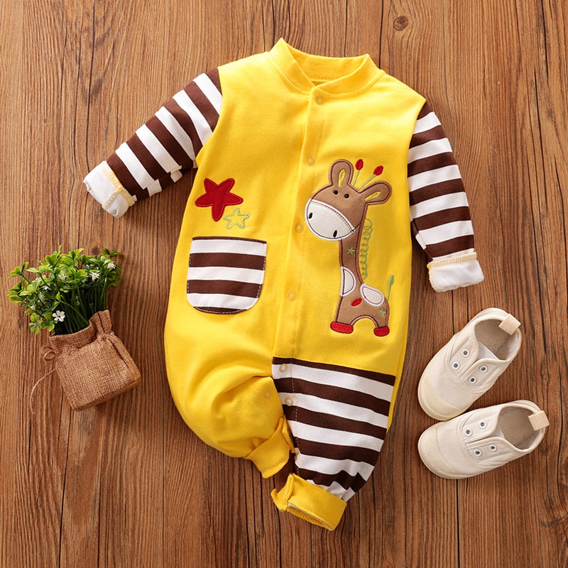 Cotton giraffe baby one-piece romper with long sleeves, available in sizes from 59 to 90 cm.