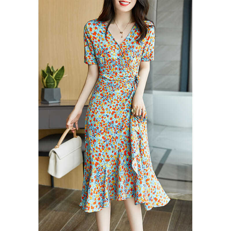 Feminine Looks Slim and Wears a French Floral Dress