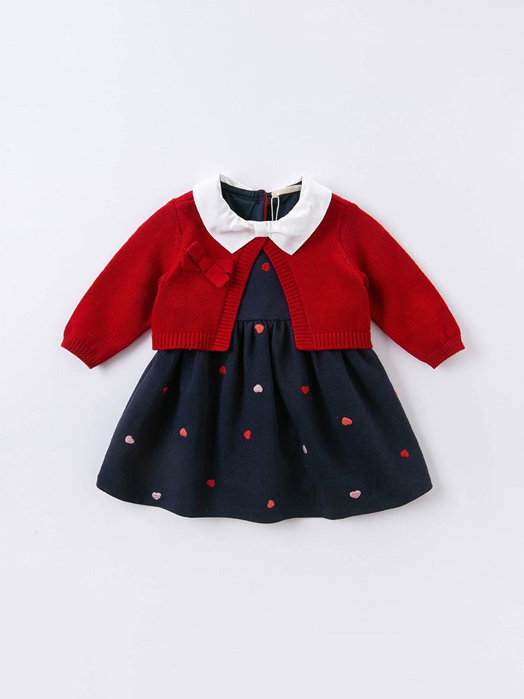 Plaid A-line autumn skirt for baby and young girls, available in pink or red and height-based sizes from 80 to 130 cm.