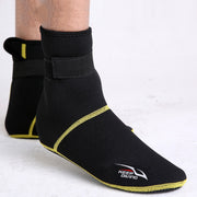 Black thickened protective snorkelling and diving socks designed for cold, scratch, cut and coral protection