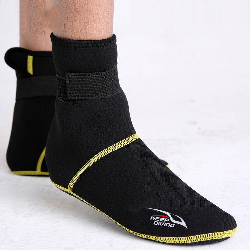 Black thickened protective snorkelling and diving socks designed for cold, scratch, cut and coral protection