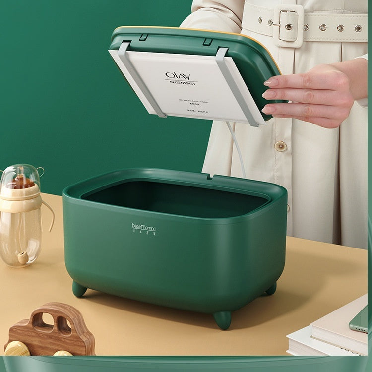 Compact USB baby wipes warmer made from polypropylene, available in green and pink and measuring 22 × 14 × 11 cm.